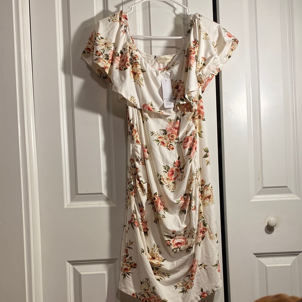 Hello MIZ Floral Cream Midi Dress